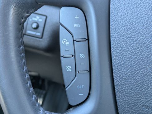 Used 2017 Buick Enclave Leather FWD image 23
