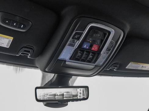 Used 2022 RAM 3500 Laramie AWD/4WD image 24