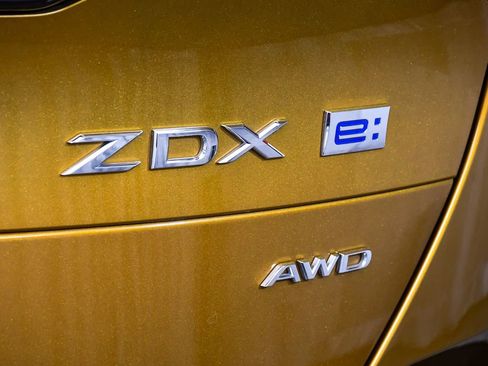 Used 2024 Acura ZDX Type S AWD/4WD image 98