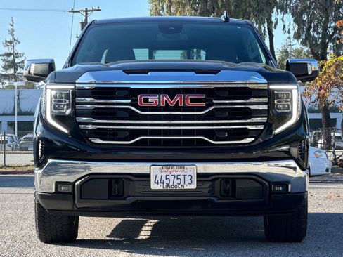 Used 2023 GMC Sierra 1500 SLT w/ SLT Premium Package image 9