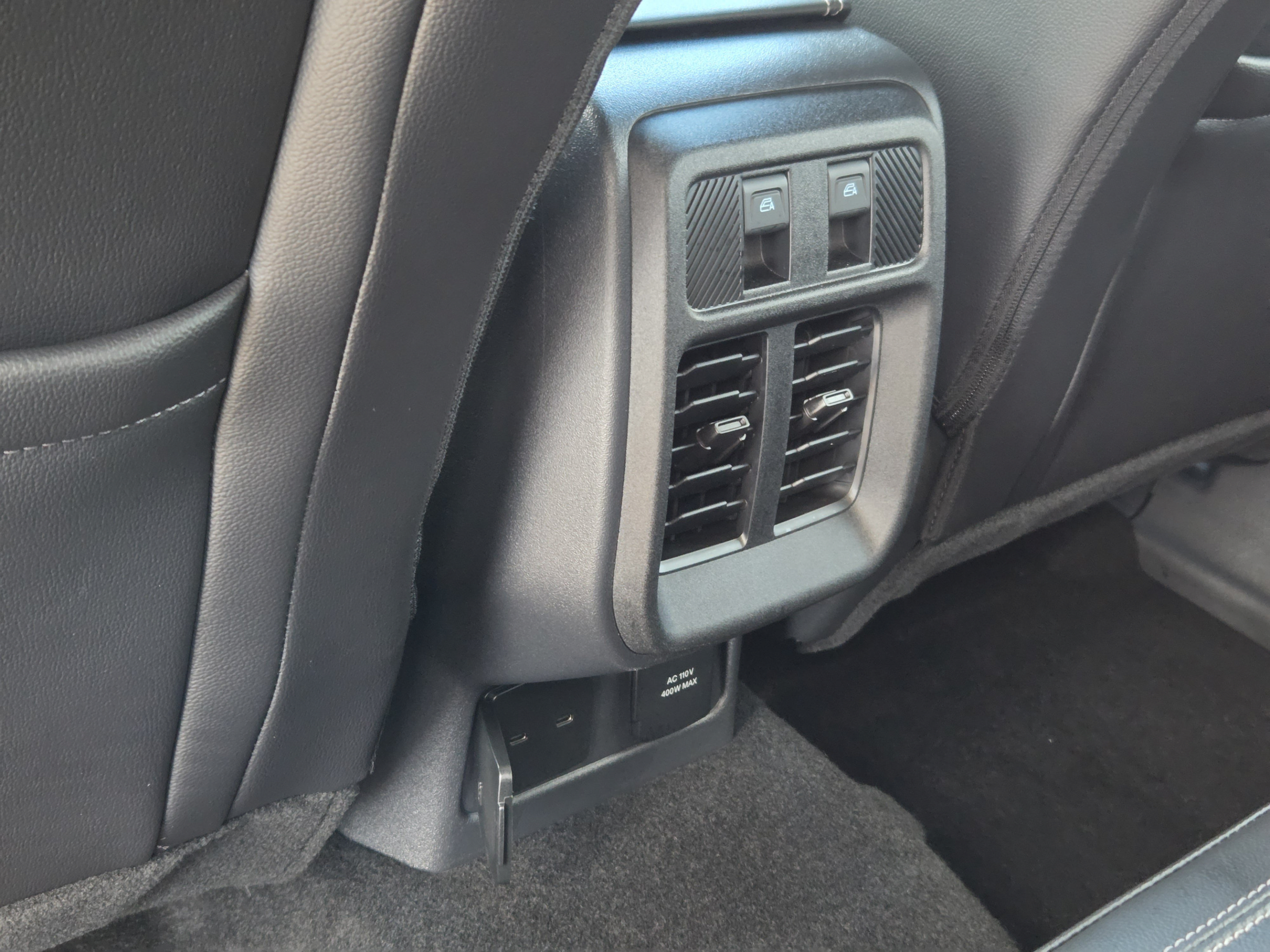 Used 2026 Ford Bronco Outer Banks AWD/4WD image 28