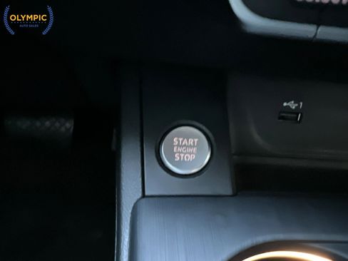 Used 2018 Audi A4 2.0T Ultra Premium w/ 18" Wheel Package image 32