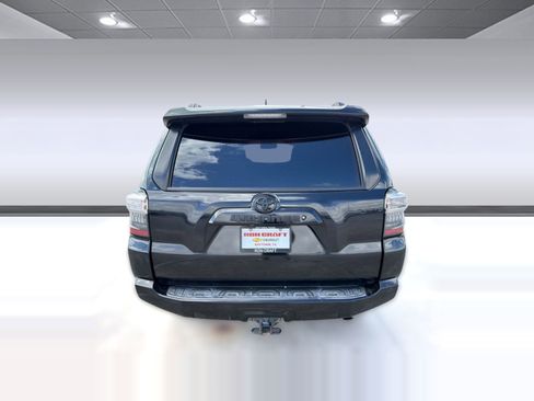 Used 2019 Toyota 4Runner SR5 Premium image 9