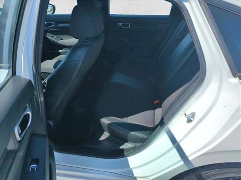 Used 2023 Honda Civic Sport image 17