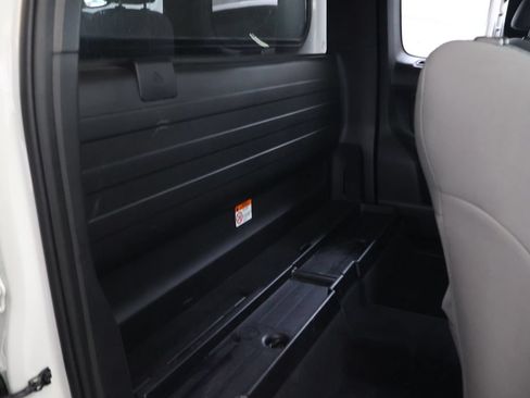 Used 2019 Toyota Tacoma SR RWD image 12