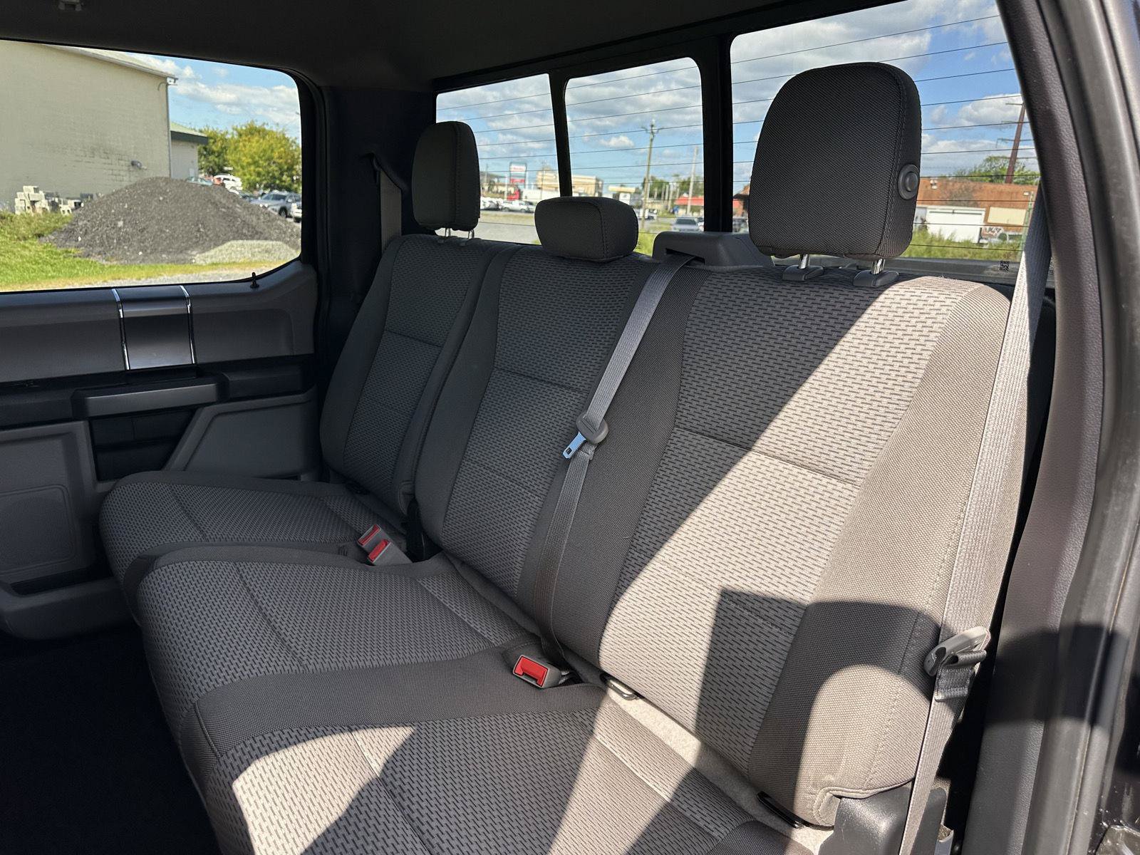 Used 2019 Ford F150 XLT w/ Equipment Group 302A Luxury AWD/4WD image 29