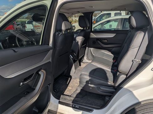 Used 2025 MAZDA CX-70 3.3 Turbo w/ Premium Package image 15