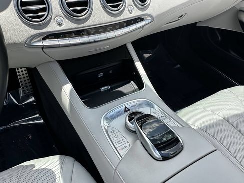 Used 2017 Mercedes-Benz S 550 Cabriolet image 31
