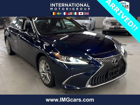 Used 2019 Lexus ES 350 Luxury w/ Accessory Package 2 image 1