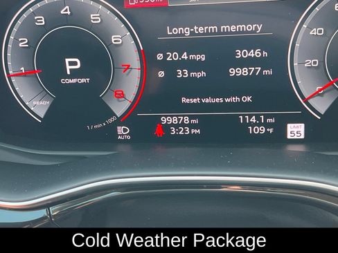 Used 2019 Audi Q8 Prestige w/ Luxury Package AWD/4WD image 11