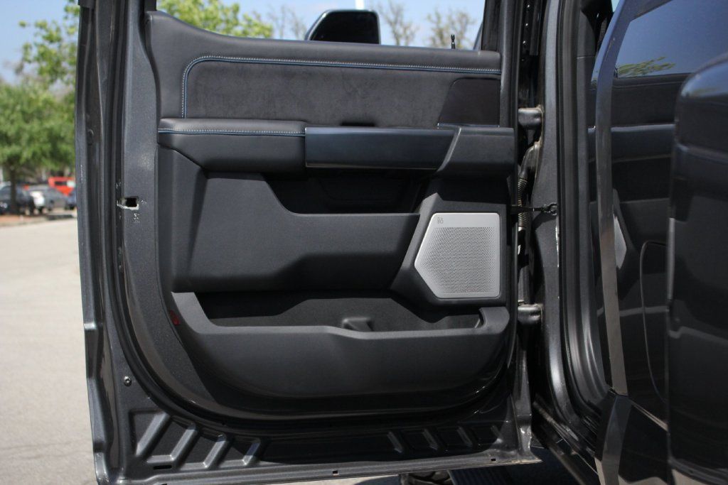 Used 2026 Ford F450 Platinum w/ FX4 Off-Road Package AWD/4WD image 29