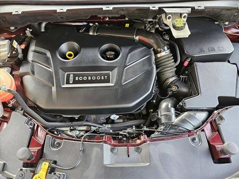 Used 2017 Lincoln MKC Select image 19