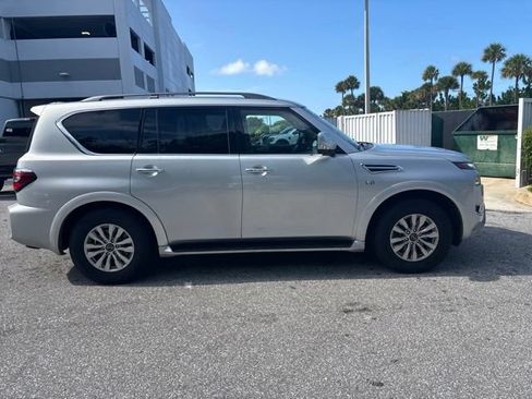 Used 2021 Nissan Armada SV RWD image 2