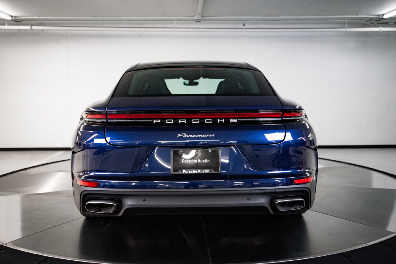 Certified 2026 Porsche Panamera RWD image 6