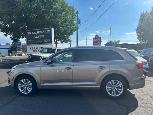 Used 2019 Audi Q7 3.0T Premium image 3