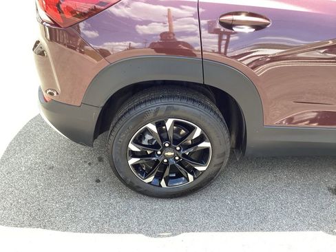 Used 2023 Chevrolet TrailBlazer LT w/ Convenience Package AWD/4WD image 25