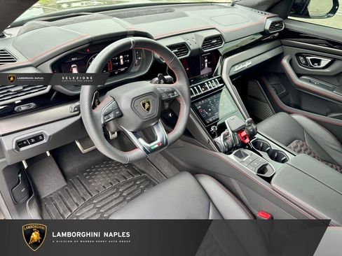 Used 2024 Lamborghini Urus S AWD/4WD image 18