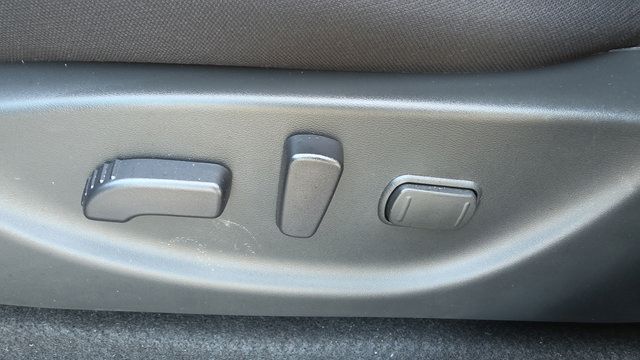 Used 2025 Nissan Leaf SV Plus FWD image 18