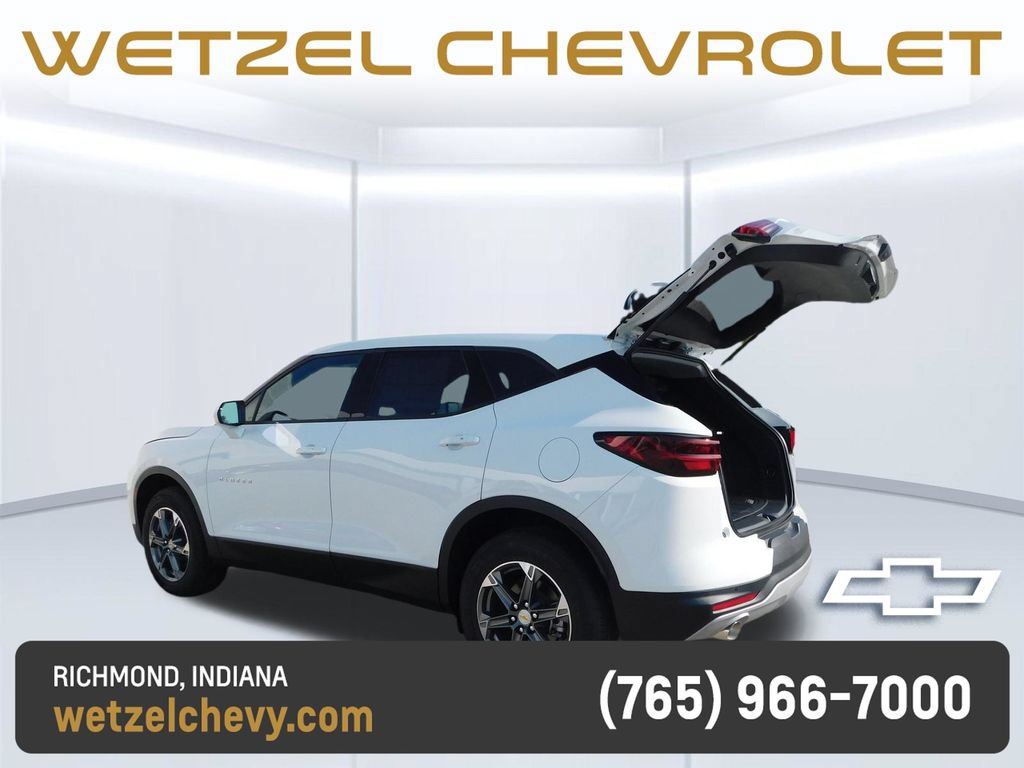 New 2026 Chevrolet Blazer LT w/ LPO, Floor Liner Package AWD/4WD image 21