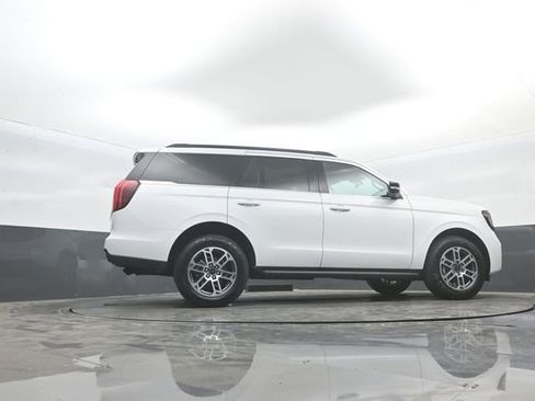 New 2026 Ford Expedition Active AWD/4WD image 39