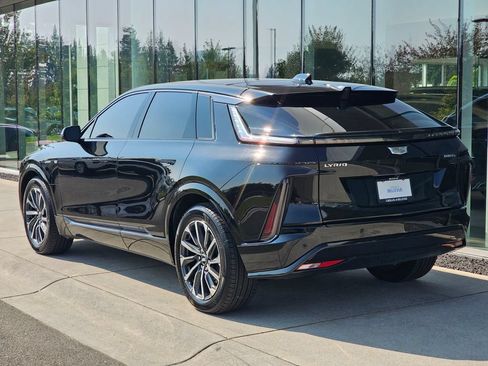 Certified 2024 Cadillac Lyriq Sport AWD/4WD image 3