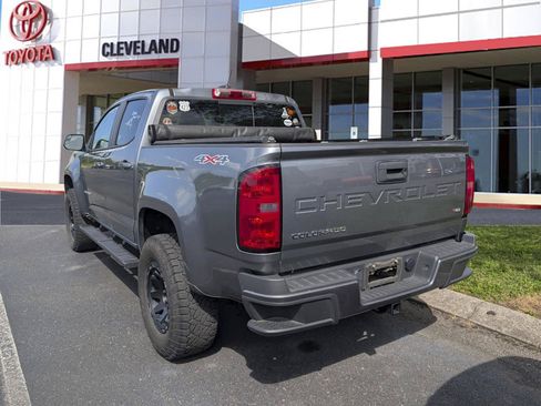 Used 2022 Chevrolet Colorado LT w/ Luxury Package AWD/4WD image 5