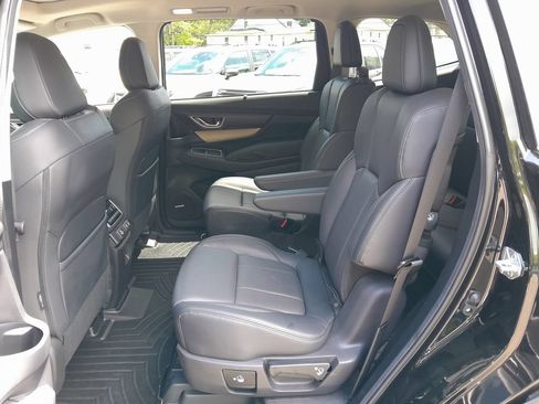 Certified 2022 Subaru Ascent Touring AWD/4WD image 33