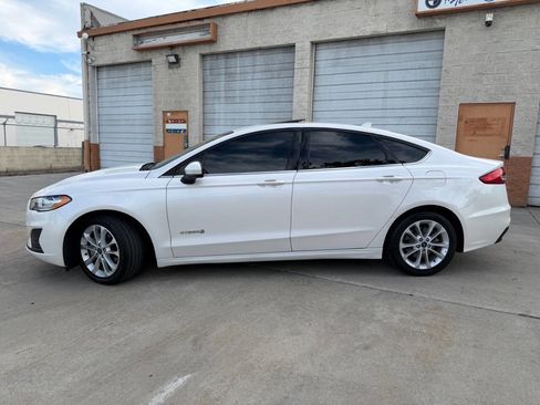Used 2019 Ford Fusion SE image 14