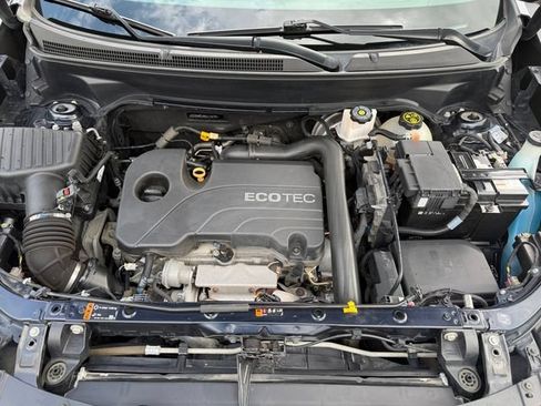 Used 2021 Chevrolet Equinox LT AWD/4WD image 11