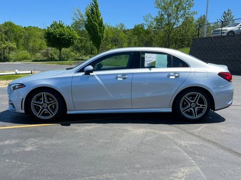 Used 2022 Mercedes-Benz A 220 4MATIC image 36