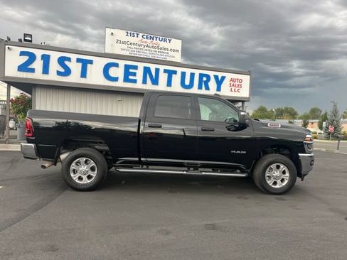 Used 2026 RAM 2500 Big Horn AWD/4WD image 15