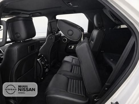 Used 2021 Land Rover Discovery S R-Dynamic AWD/4WD image 7