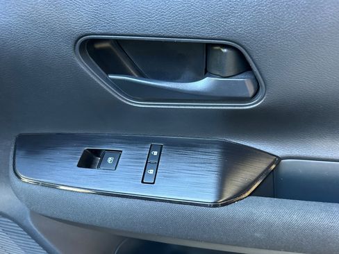 Used 2025 Nissan Kicks S image 21