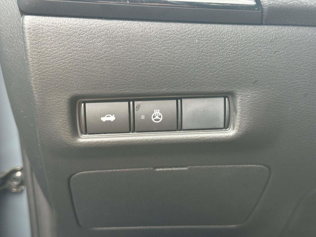 Certified 2026 Nissan Sentra SV w/ SV Convenience Package FWD image 32