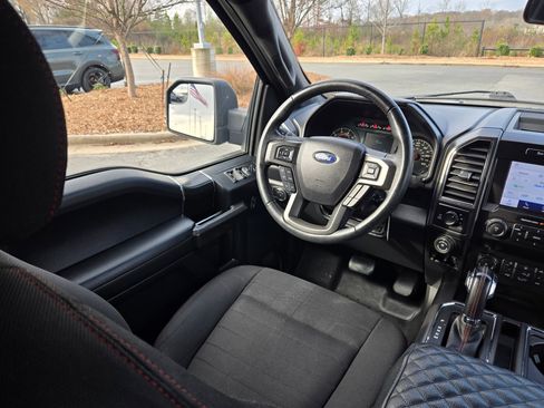 Used 2020 Ford F150 XLT w/ Equipment Group 302A Luxury image 9