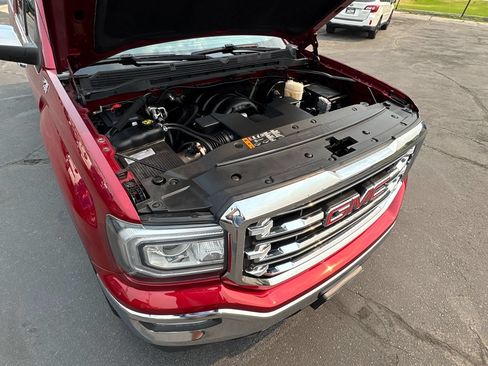 Used 2018 GMC Sierra 1500 SLT w/ SLT Premium Package AWD/4WD image 37