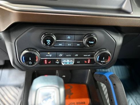 Used 2022 Ford Bronco Outer Banks image 20