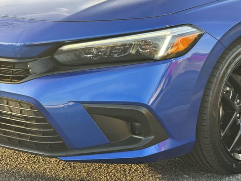 Used 2022 Honda Civic Sport image 6