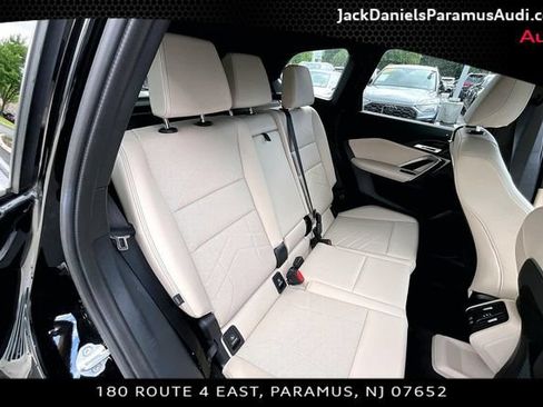 Used 2024 BMW X1 xDrive28i w/ Convenience Package AWD/4WD image 19
