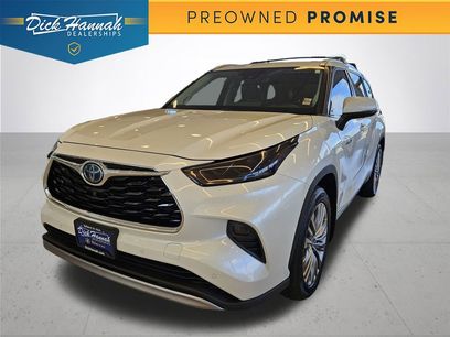 Used 2021 Toyota Highlander Platinum