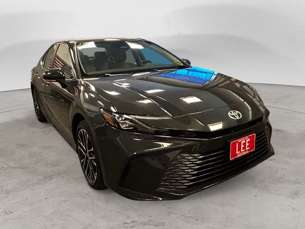 Used 2026 Toyota Camry XLE w/ Preferred Package 2 (TMS) AWD/4WD image 7
