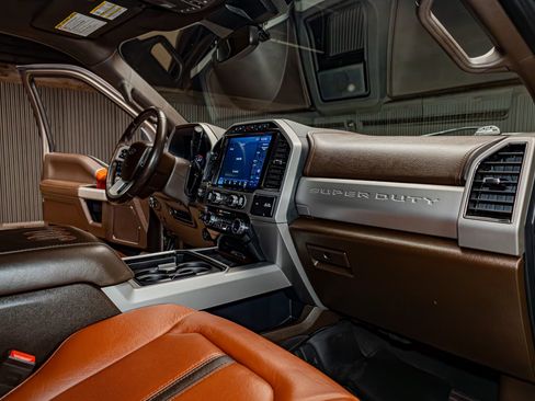 Used 2022 Ford F350 King Ranch w/ King Ranch Ultimate Package image 17