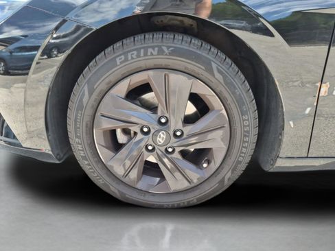 Used 2021 Hyundai Elantra SEL FWD image 29
