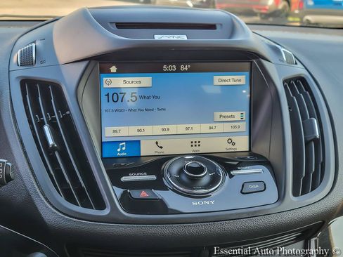 Used 2017 Ford Escape Titanium FWD image 22