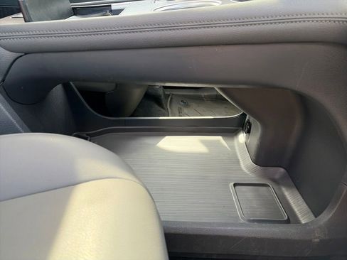 Used 2021 Toyota Sienna XLE AWD/4WD image 33
