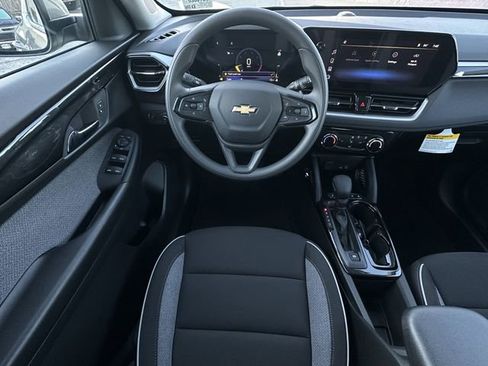 New 2026 Chevrolet TrailBlazer LT image 11