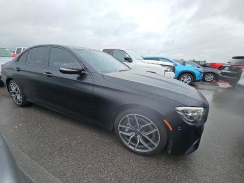 Used 2021 Mercedes-Benz E 350 Sedan w/ Premium Package image 3