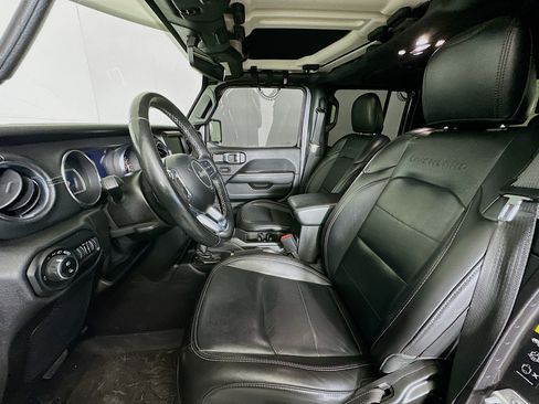 Used 2021 Jeep Gladiator Overland w/ Popular Equipment Package AWD/4WD image 13
