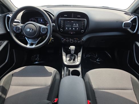 Used 2021 Kia Soul LX FWD image 10