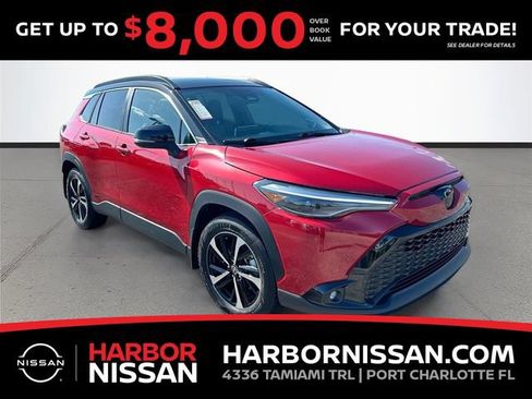 Used 2024 Toyota Corolla Cross AWD Hybrid w/ Convenience Package image 1